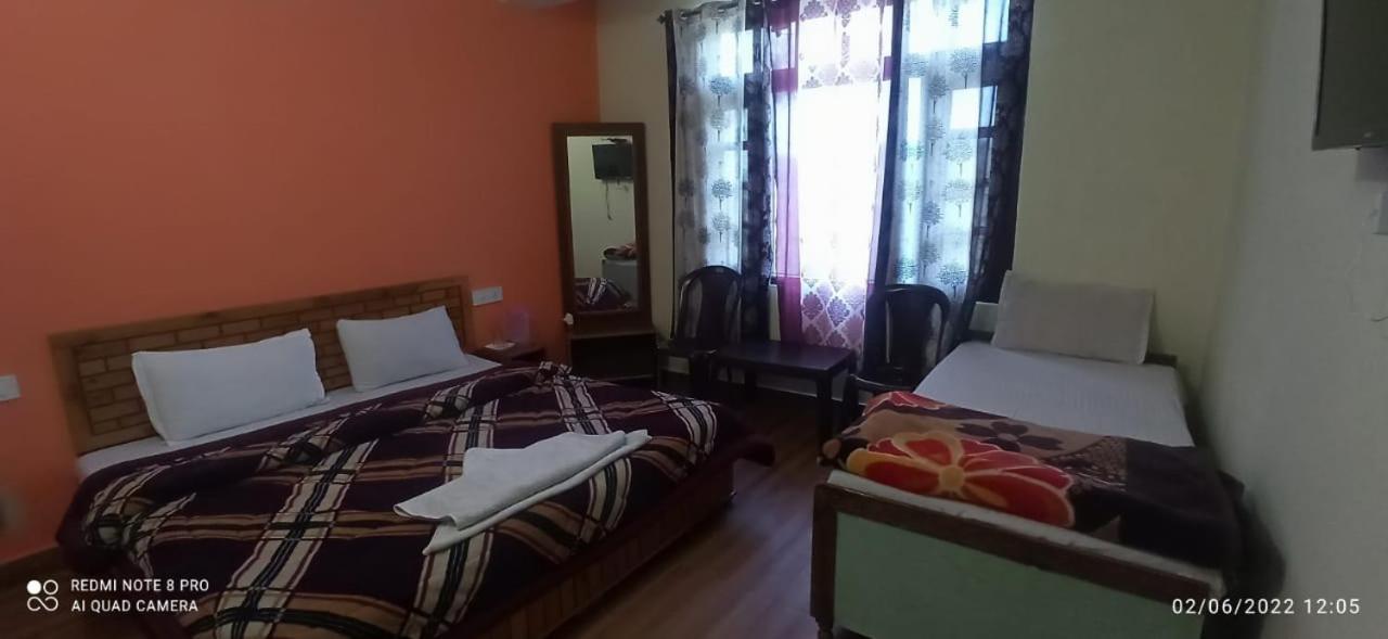 Peaceful Retreat Home Stay, Dalhousie Dış mekan fotoğraf