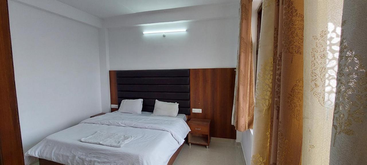 Peaceful Retreat Home Stay, Dalhousie Dış mekan fotoğraf