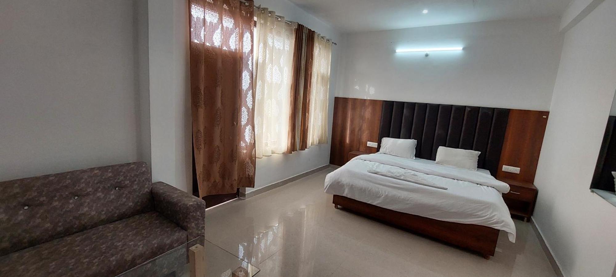Peaceful Retreat Home Stay, Dalhousie Dış mekan fotoğraf