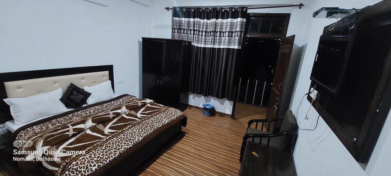 Peaceful Retreat Home Stay, Dalhousie Dış mekan fotoğraf