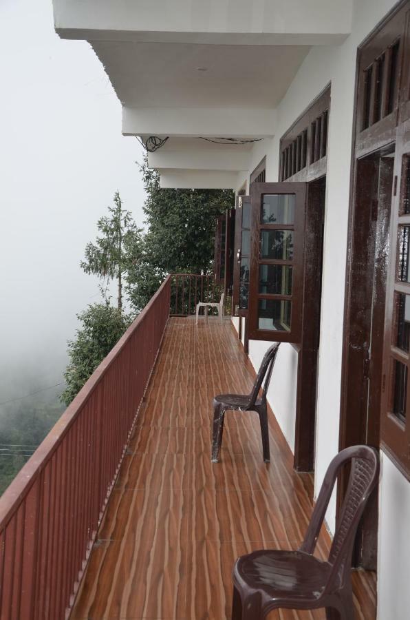 Peaceful Retreat Home Stay, Dalhousie Dış mekan fotoğraf