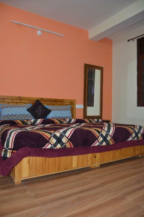 Peaceful Retreat Home Stay, Dalhousie Dış mekan fotoğraf